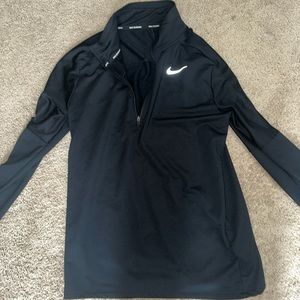 Nike zip up never worn size small